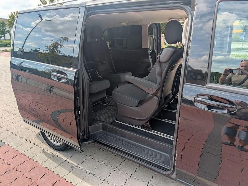 Gebraucht Mercedes V250 190 PS (139 kW) 2017 Schwarz Van / Kleinbus