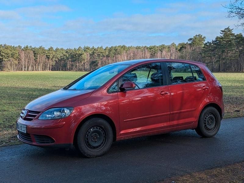 Gebraucht VW Golf Plus Cross Comfortline 105 PS (77 kW) 2005 Rot Van / Kleinbus
