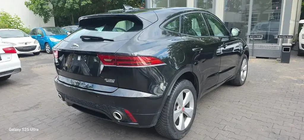 Gebraucht Jaguar E-Pace R-Dynamic 150 PS (110 kW) 2019 Schwarz SUV