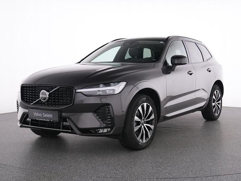Gebraucht Volvo XC60 Plus 249 PS (183 kW) 2024 Grau platinum grey / metallic SUV