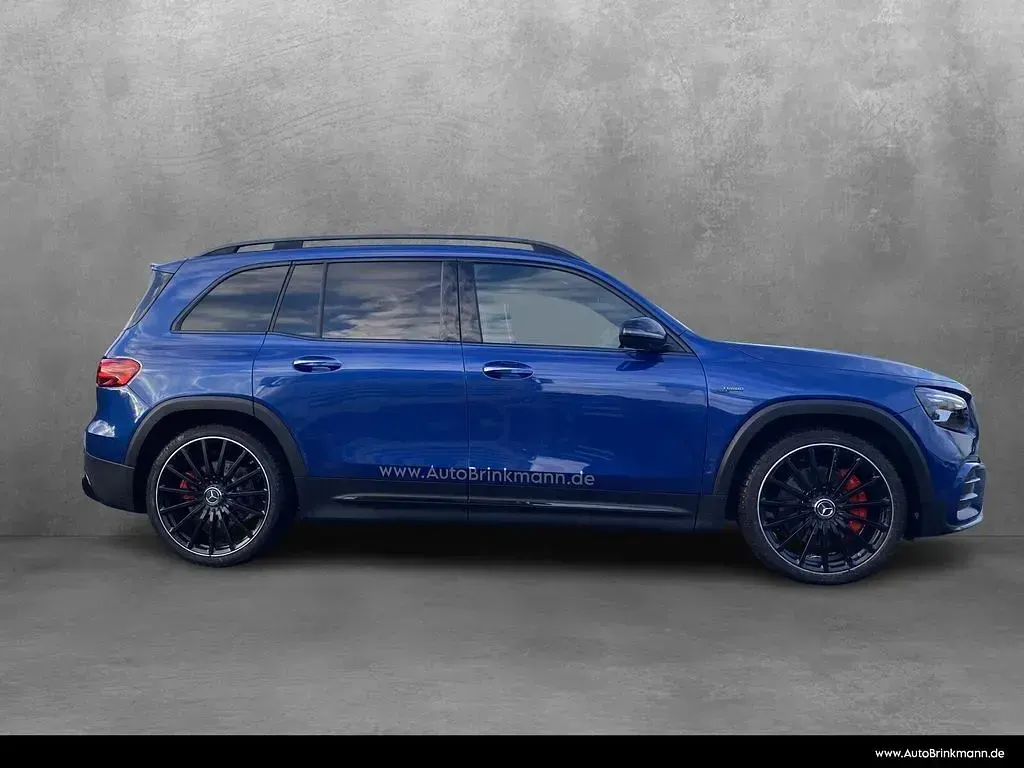 Gebraucht Mercedes GLB35 AMG line 306 PS (225 kW) 2026 Lack spektralblau SUV