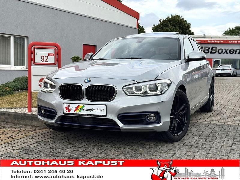 Grau Gebraucht 2017 BMW 120 Sport Line Kleinwagen | 14.990 € (Fairer Preis) - Bild 1/3