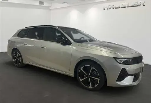 Gebraucht Opel Astra Ultimate 131 PS (96 kW) 2024 Silber Kleinwagen