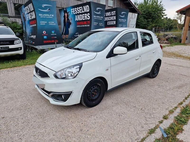 Weiß Gebraucht 2019 Mitsubishi Space Star Kleinwagen | 1.999 € (Guter Preis) - Bild 1/4