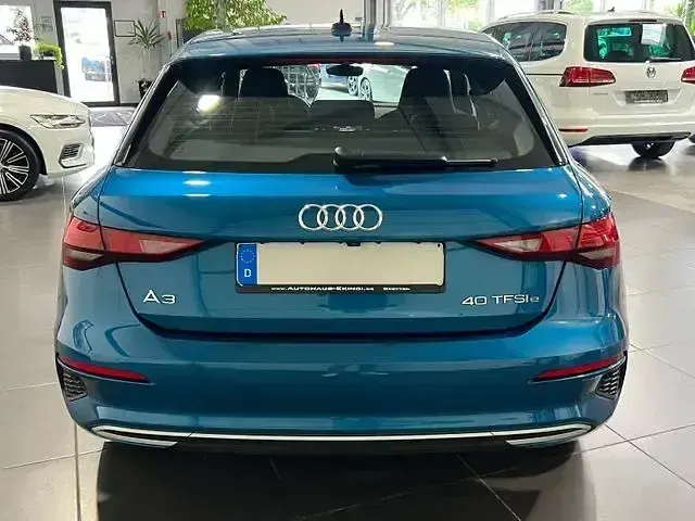 Gebraucht Audi A3 Sportback e-tron Ambiente 204 PS (150 kW) 2021 Andere Kleinwagen