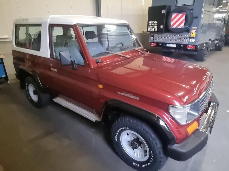 Rot Gebraucht 1994 Toyota Land Cruiser SUV | 24.800 € - Bild 1/4