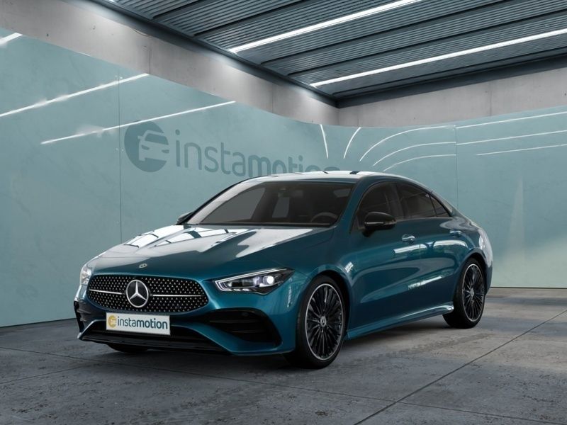 Blau Gebraucht 2024 Mercedes CLA220 Limousine | 44.244 € - Bild 1/4