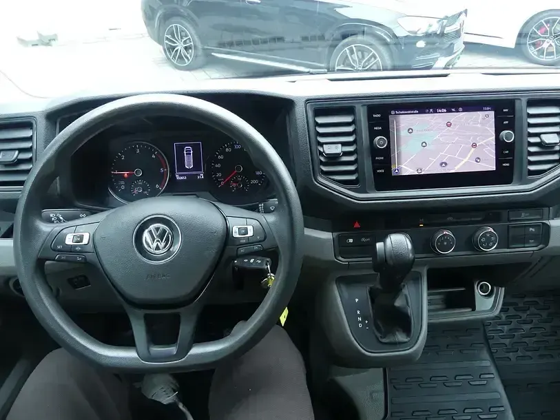 Używany VW Crafter 177 KM (130 kW) 2022 Czarny Van