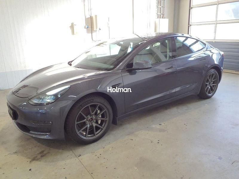 Grau Gebraucht 2021 Tesla Model 3 Limousine | 25.941 € (Guter Preis) - Bild 1/4
