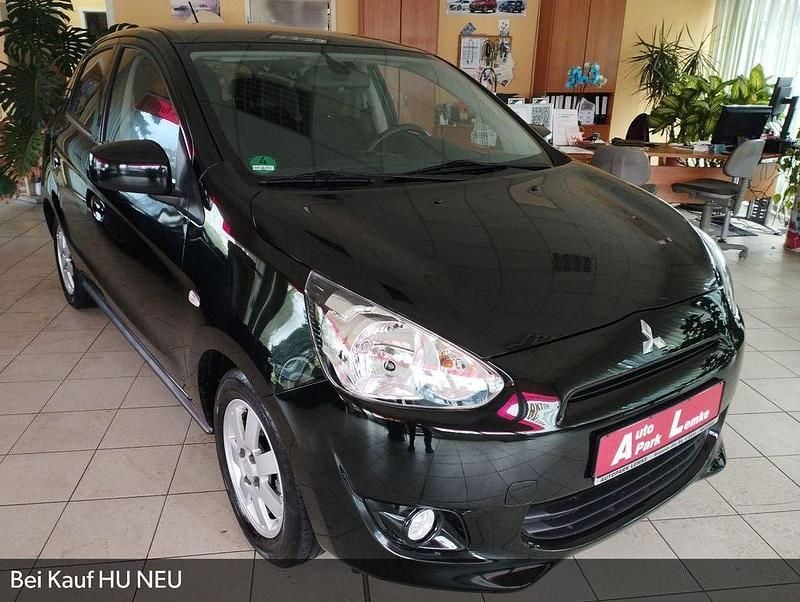 Second-hand Mitsubishi Space Star 80 CP (58 kW) 2014 Negru Monovolum