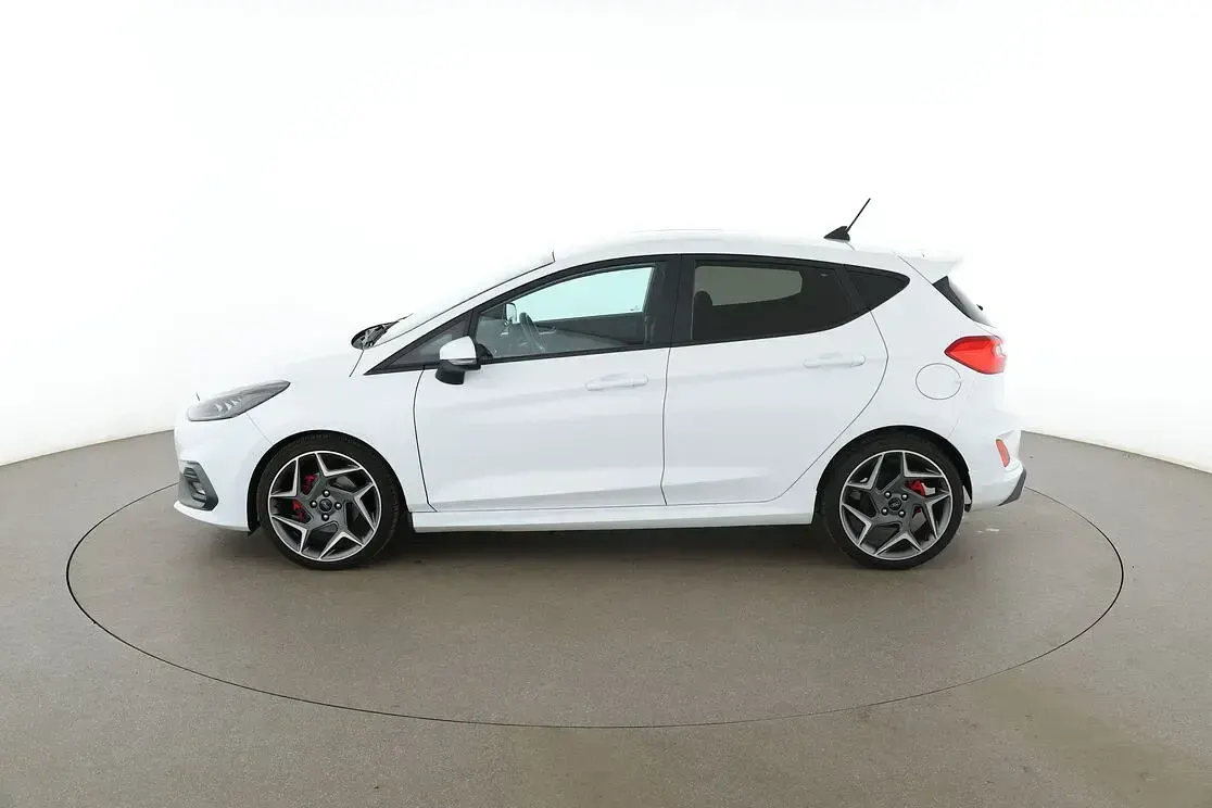 Gebraucht Ford Fiesta ST 200 PS (147 kW) 2019 Weiß Kleinwagen