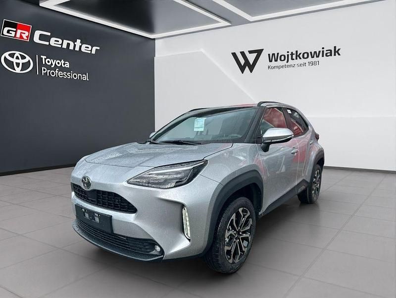 Silber Neu 2025 Toyota Yaris Cross SUV | 28.790 € (Guter Preis) - Bild 1/2