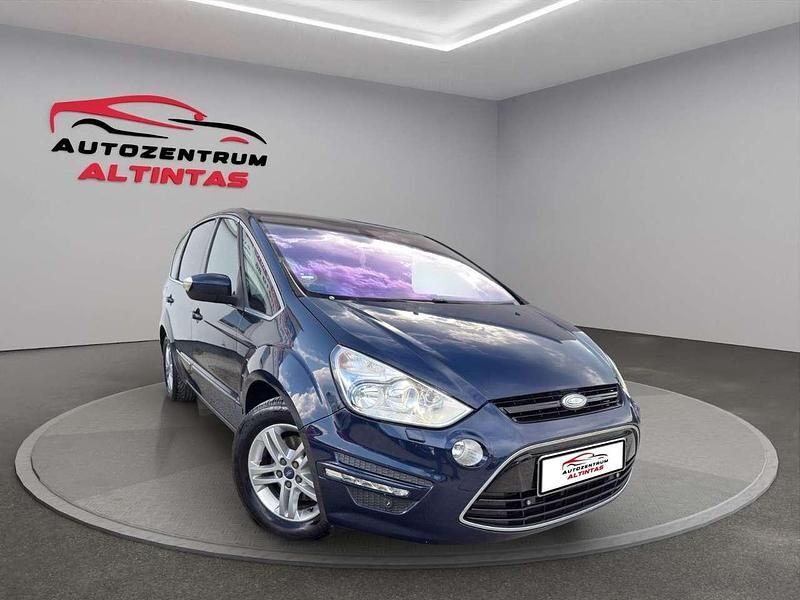 Second-hand Ford S-MAX Titanium 140 CP (102 kW) 2011 Albastru Monovolum