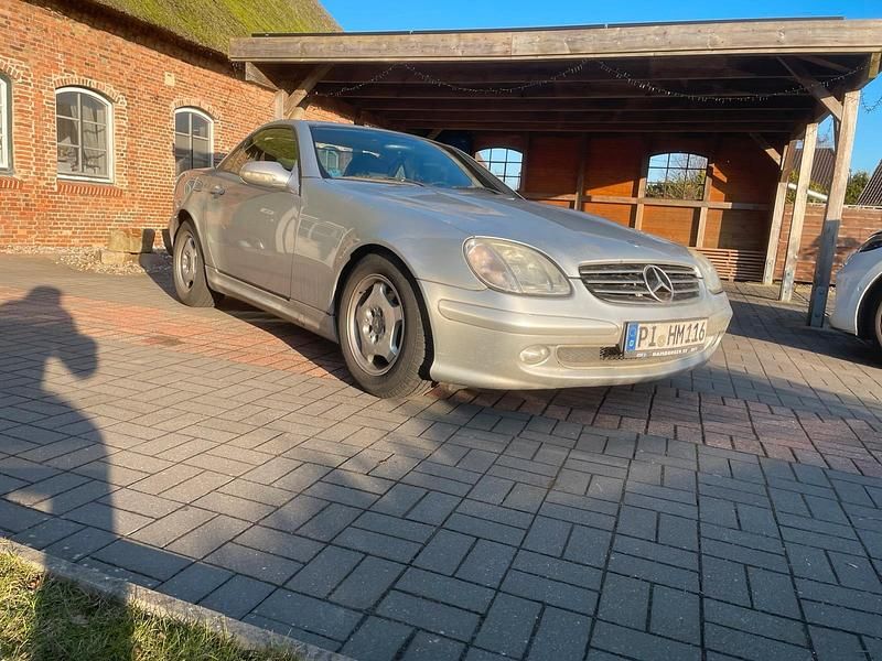 Gebraucht Mercedes 170 163 PS (119 kW) 2001 Silber Cabrio