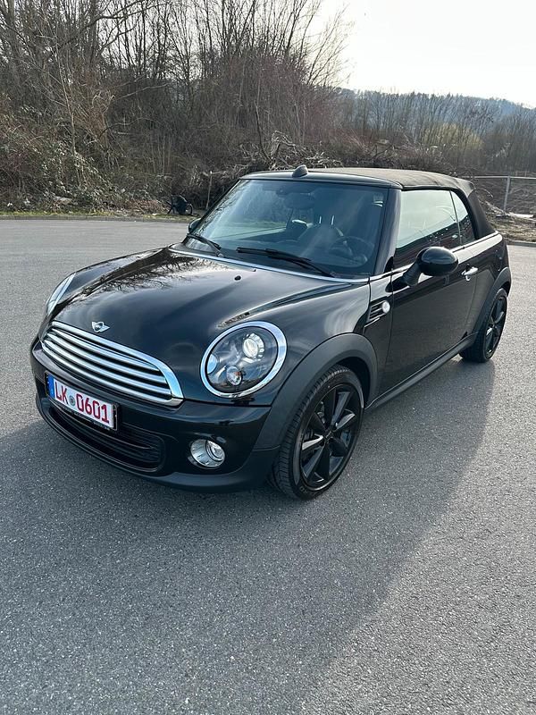 Gebraucht Mini One Cabriolet 122 PS (89 kW) 2015 Schwarz Cabrio
