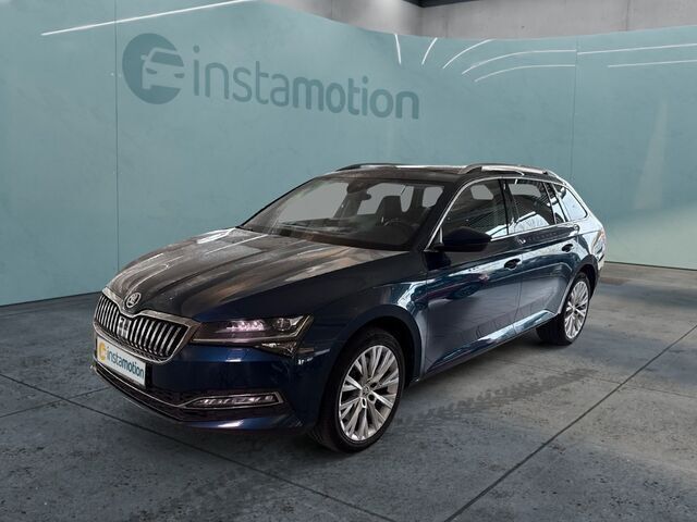 Blau Gebraucht 2020 Skoda Superb Style Kombi | 30.580 € (Teuer) - Bild 1/2