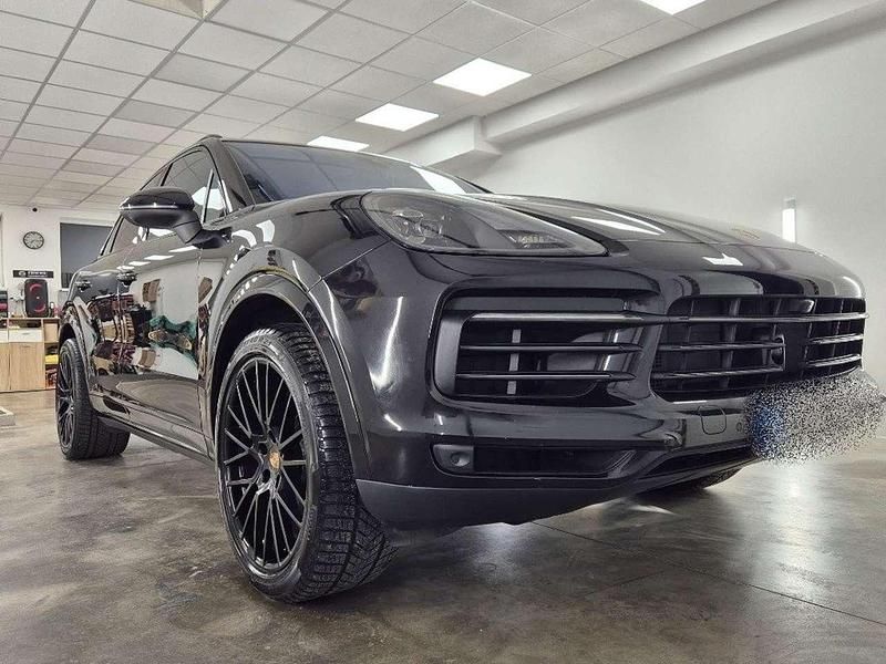 Gebraucht Porsche Cayenne S 441 PS (324 kW) 2019 Schwarz SUV
