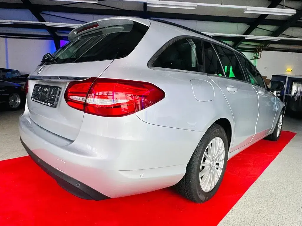 Gebraucht Mercedes C220 170 PS (125 kW) 2015 Silber Kombi