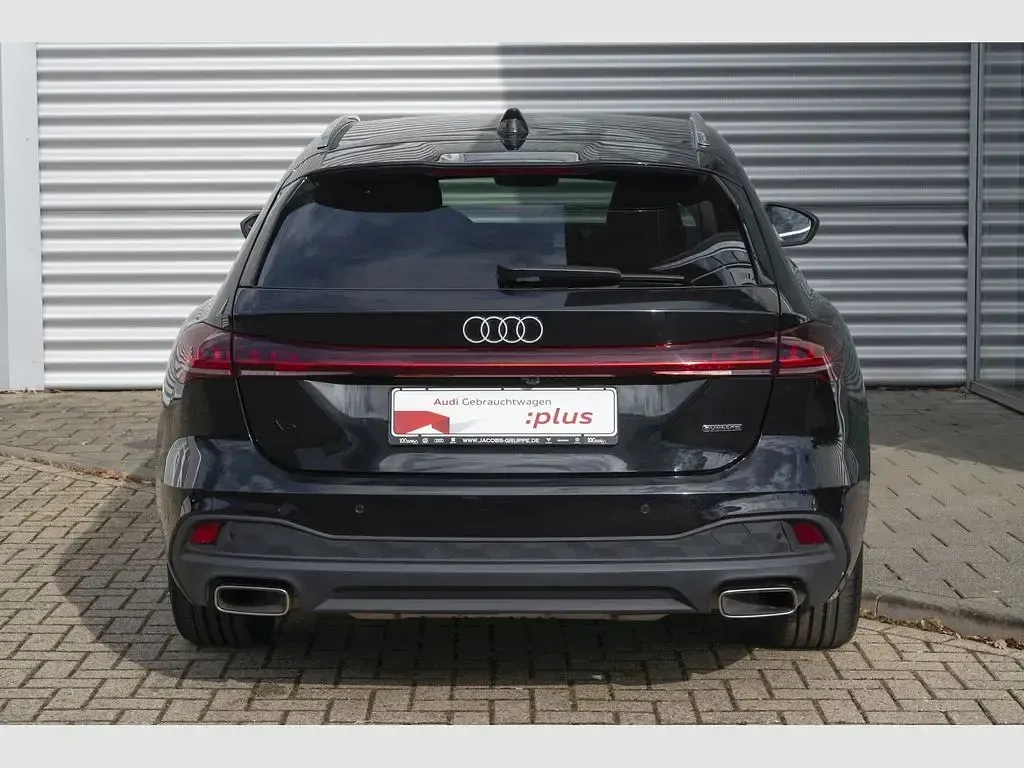 Second-hand Audi A5 Ambiente 204 CP (150 kW) 2025 Negru Break