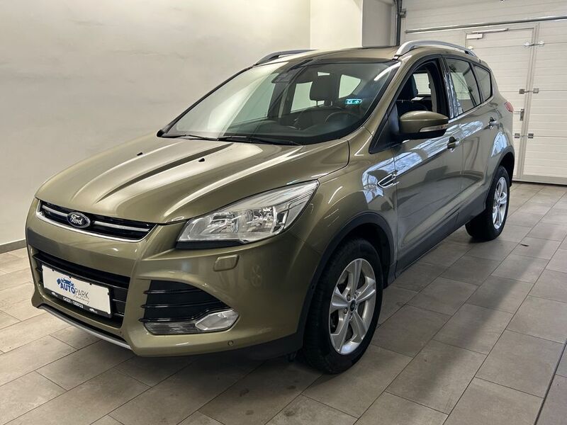 Ginger ale metallic Gebraucht 2013 Ford Kuga Titanium SUV | 8.980 € (Fairer Preis) - Bild 1/4