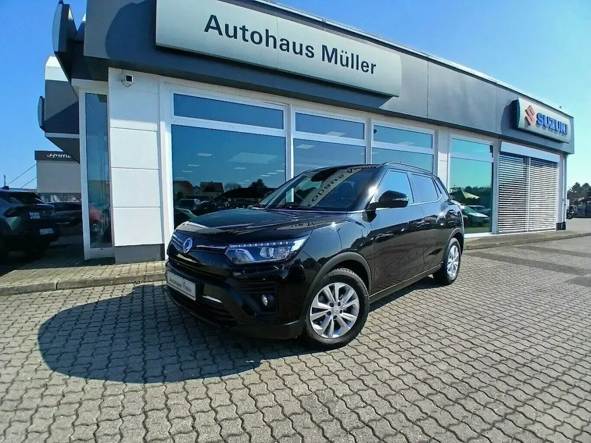 Gebraucht SsangYong Tivoli Quartz 163 PS (119 kW) 2020 Schwarz SUV