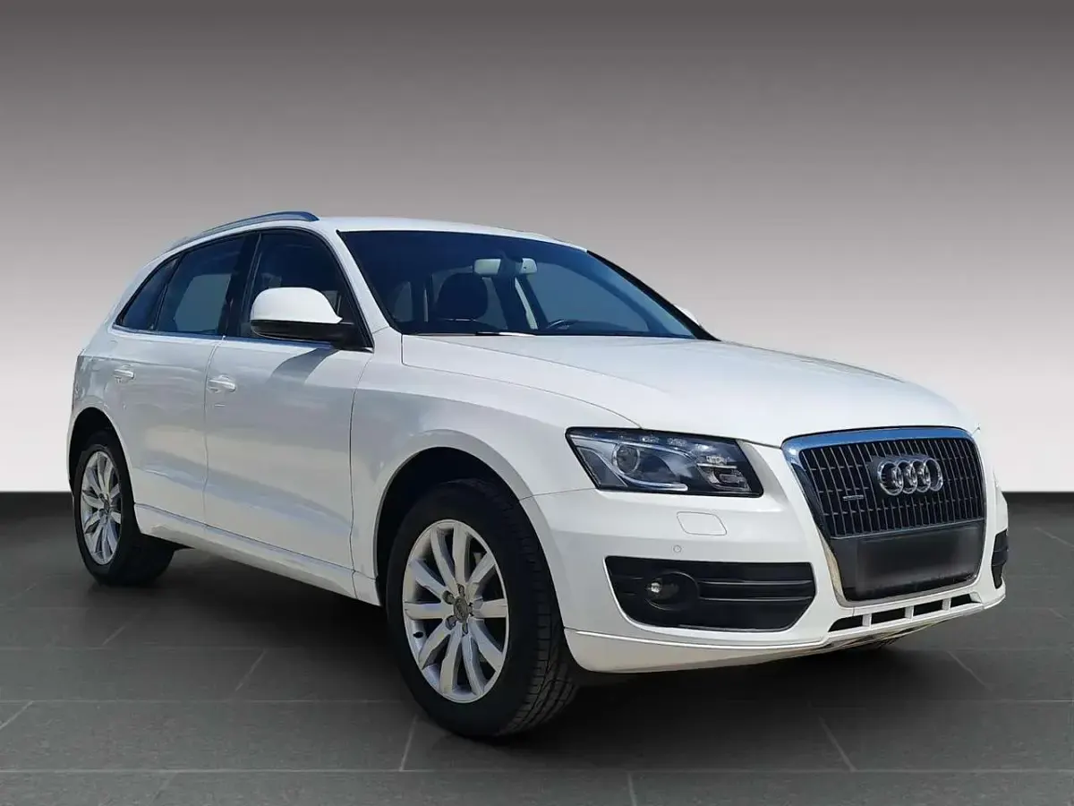 Gebraucht Audi Q5 Sport 179 PS (131 kW) 2012 Ibisweiß SUV