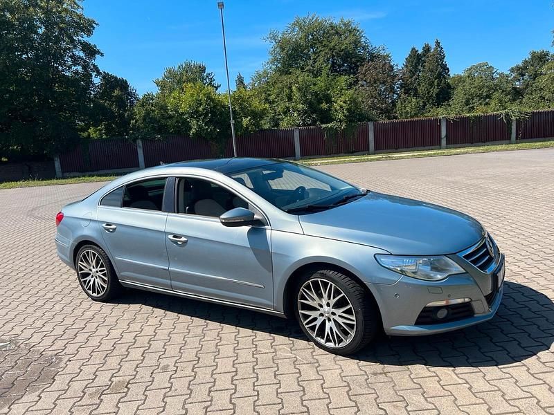 Blau Gebraucht 2010 VW CC Limousine | 8.000 € (Fairer Preis) - Bild 1/4