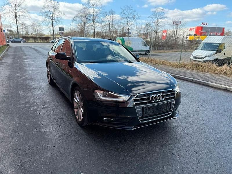 Gebraucht Audi A4 Ambition 170 PS (125 kW) 2012 Schwarz Kombi