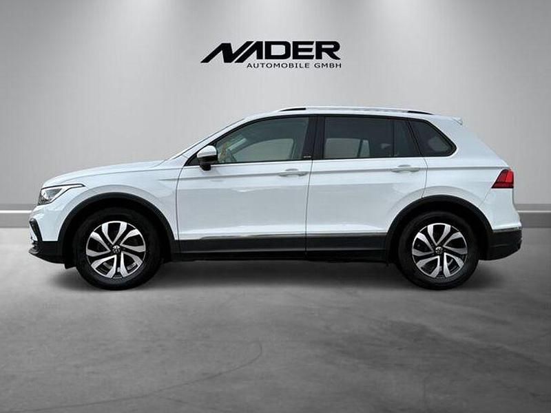 Gebraucht VW Tiguan 150 PS (110 kW) 2022 Weiß SUV
