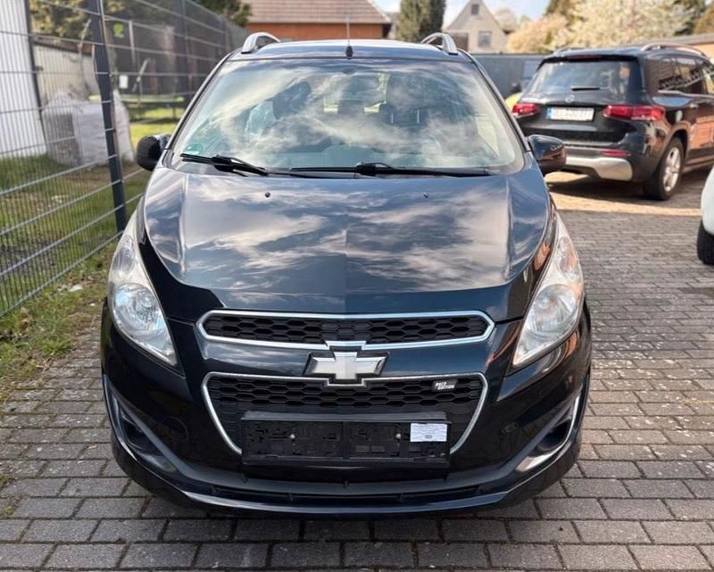 Usado Chevrolet Spark LTZ 82 CV (60 kW) 2014 Negro Utilitario