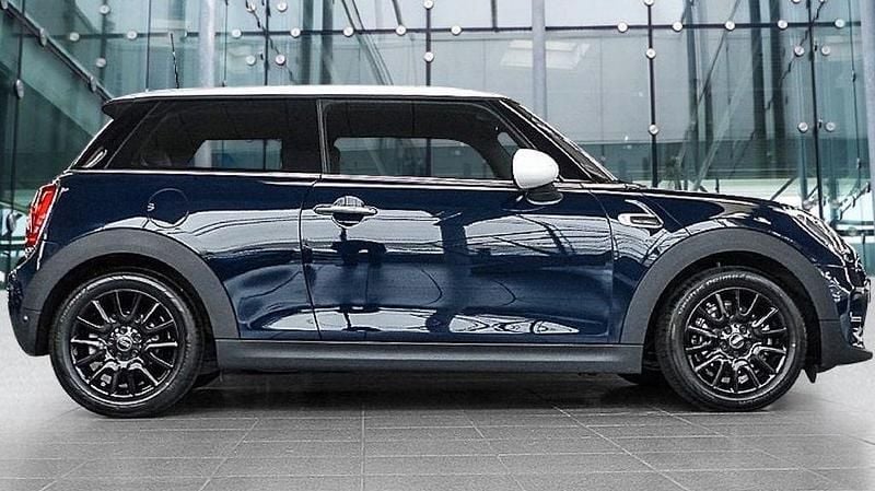 Gebraucht Mini Cooper Pepper 136 PS (100 kW) 2016 Blau Kleinwagen