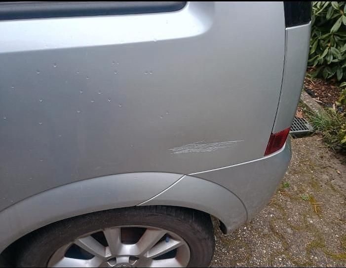 Gebraucht Opel Meriva 105 PS (77 kW) 2007 Silber Van / Kleinbus