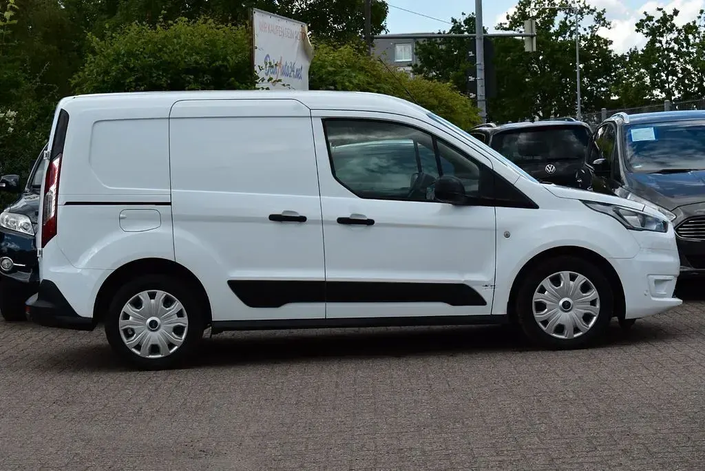 Gebraucht Ford Transit Connect Trend 101 PS (74 kW) 2022 Weiß Van / Kleinbus