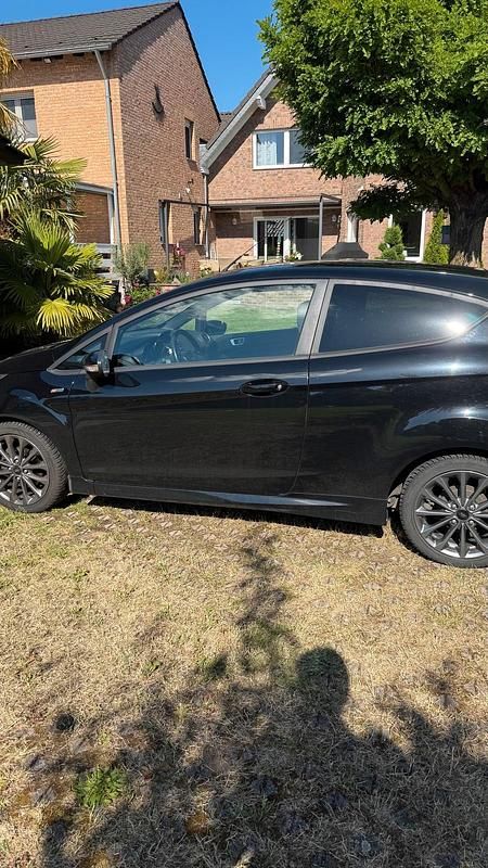 Gebraucht Ford Fiesta ST-Line 101 PS (74 kW) 2017 Schwarz Kleinwagen