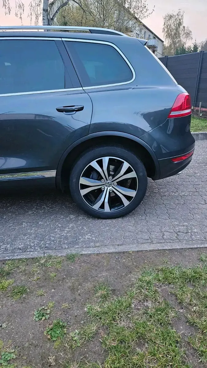 Gebraucht VW Touareg Exclusive 340 PS (250 kW) 2012 Grau SUV