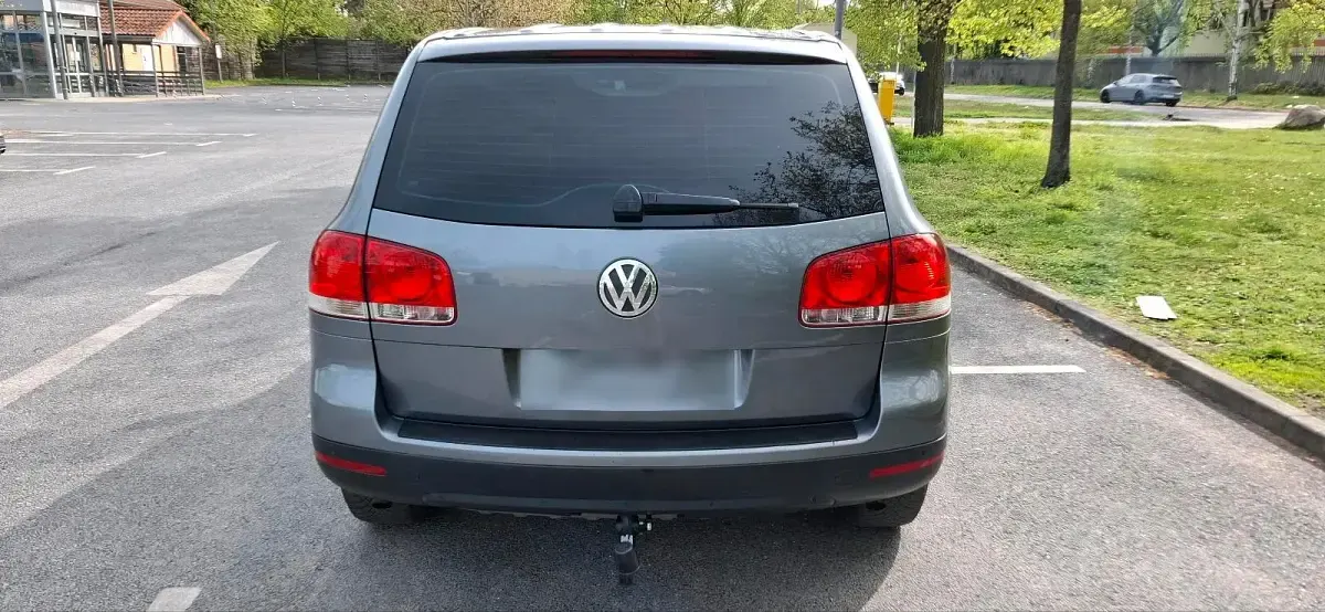 Gebraucht VW Touareg 175 PS (128 kW) 2004 Silber SUV