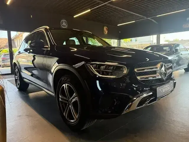 Gebraucht Mercedes GLC400d 330 PS (242 kW) 2022 Blau SUV