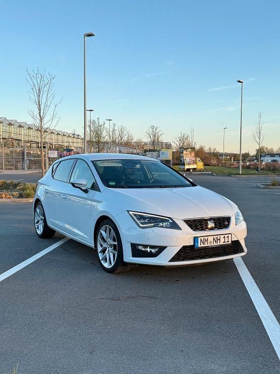 Gebraucht Seat Leon SC FR 150 PS (110 kW) 2015 Weiß Kleinwagen
