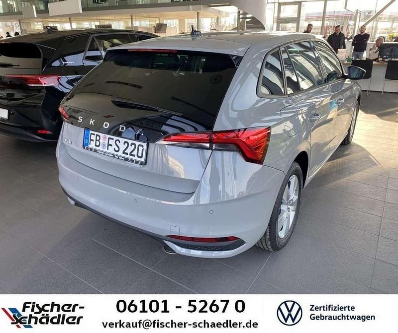 Gebraucht Skoda Scala Drive 116 PS (85 kW) 2026 Stahlgrau Kleinwagen