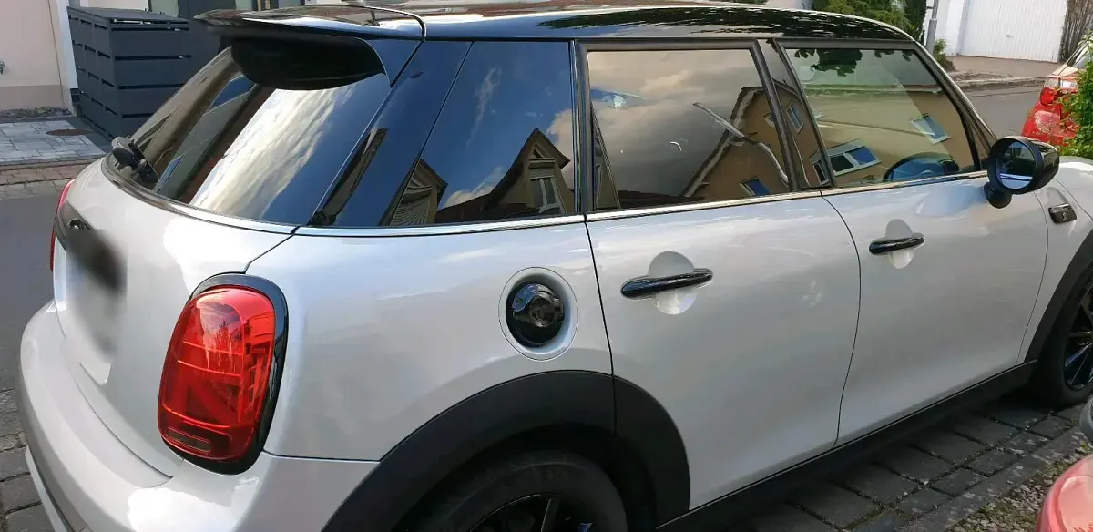 Gebraucht Mini Cooper Classic 178 PS (130 kW) 2022 Weiß Kleinwagen