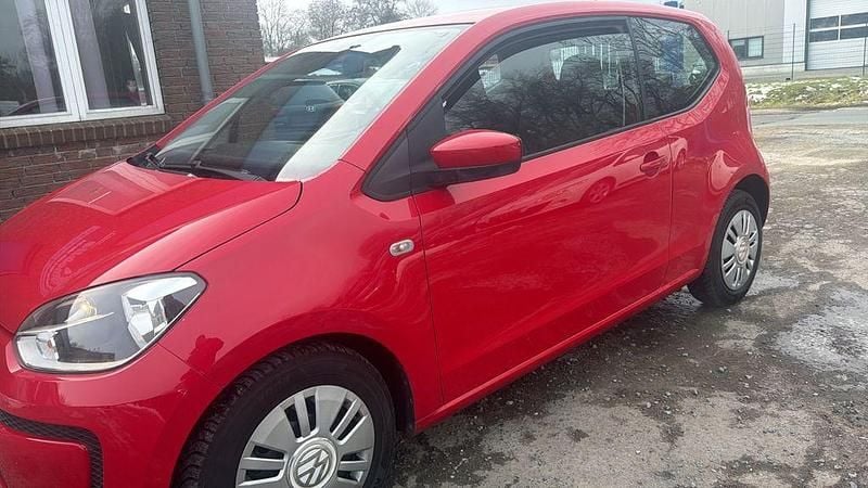 Gebraucht VW up! move up! 68 PS (50 kW) 2013 Rot Kleinwagen