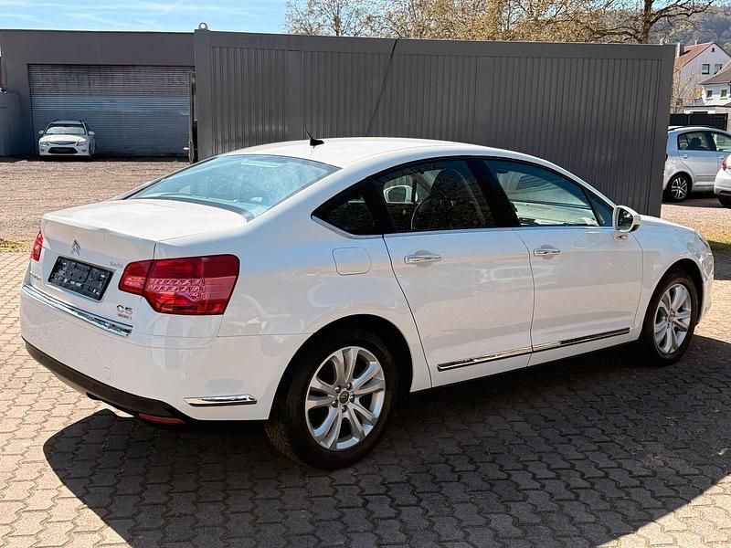 Gebraucht Citroën C5 163 PS (119 kW) 2010 Weiß Limousine