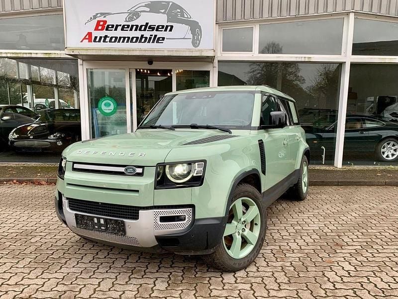 Grün Gebraucht 2023 Land Rover Defender 75th Limited Edition SUV | 69.900 € - Bild 1/1