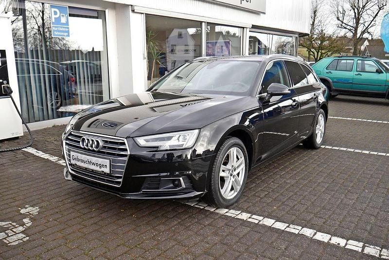 Gebraucht Audi A4 Sport 190 PS (139 kW) 2017 Brillantschwarz Kombi