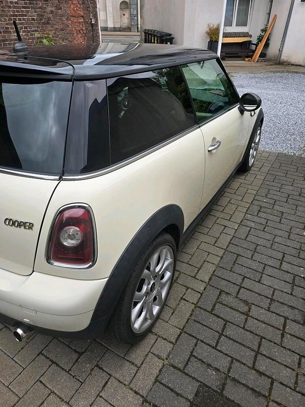 Second-hand Mini Cooper 120 CP (88 kW) 2008 Andere farben Hatchback