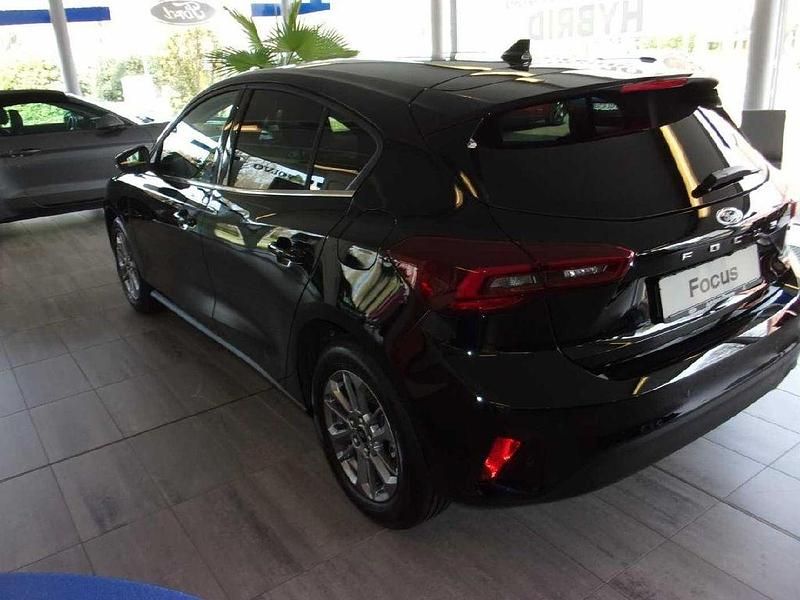 Gebraucht Ford Focus Titanium 125 PS (91 kW) 2024 Obsidianschwarz metallic Limousine
