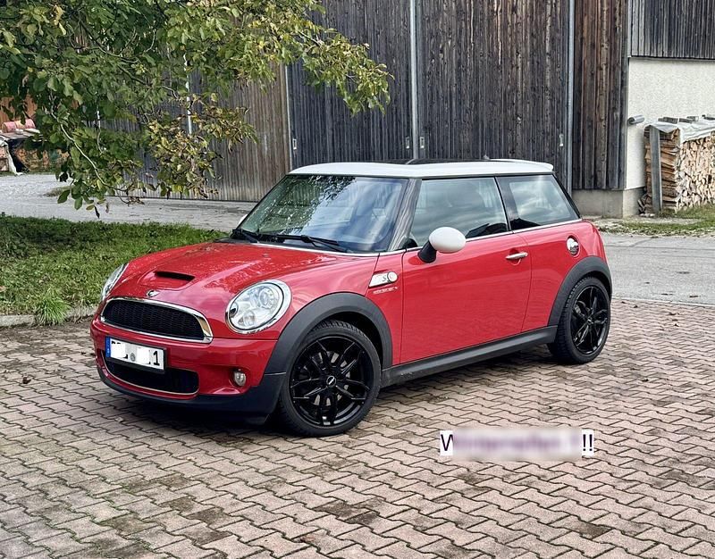 Rot Gebraucht 2007 Mini Cooper S Kleinwagen | 7.990 € (Fairer Preis) - Bild 1/4