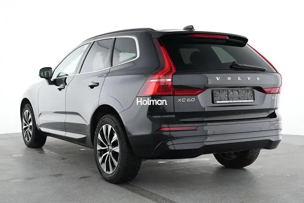 Gebraucht Volvo XC60 Core 197 PS (144 kW) 2024 Schwarz SUV