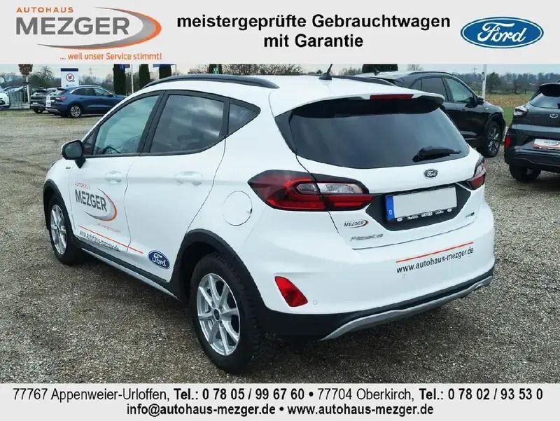 Gebraucht Ford Fiesta Active X 125 PS (91 kW) 2023 Frostweiß Kleinwagen
