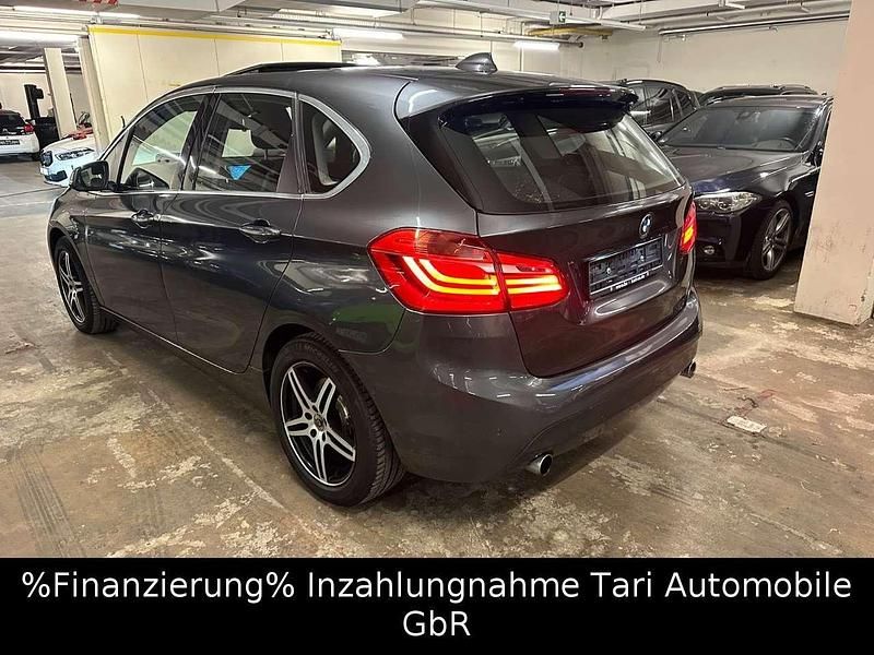 Gebraucht BMW 225 231 PS (169 kW) 2016 Mineralgrau metallic Van / Kleinbus
